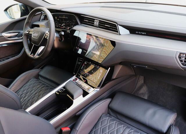 Audi SQ8 e-tron Sportback 106 kWh - Pano/B&O/Memory/S-Seat/360/HUD