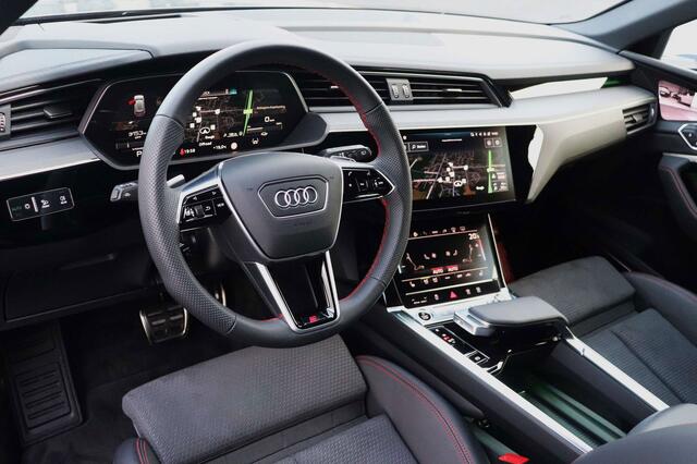 Audi Q8 e-tron 106kWh 55 Quattro Competition -Pano/B&O/Memory/360