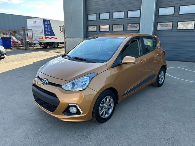 Hyundai I 10 1.0i Fun AUTOMAAT MET SLECHTS 135000 KM