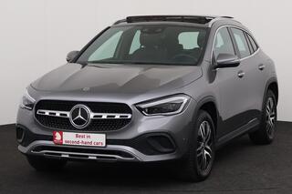 MERCEDES-BENZ GLA-KLASSE 200 BUS.SOLUTION DA 8G-DCT BUS.SOLUTION DA 8G-DCT + GPS + LEDER + CAMERA + PDC + PNAO DAK + ALU 18