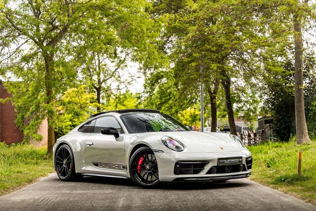 Porsche 992 4 GTS  Crayon  Pano  ACC  Matrix  BOSE 