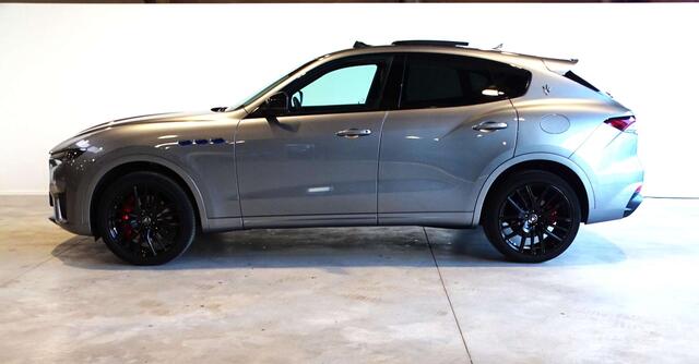 Maserati Levante 2.0 GT Ultima PANO-CARPLAY-21''ANTEO BLACK