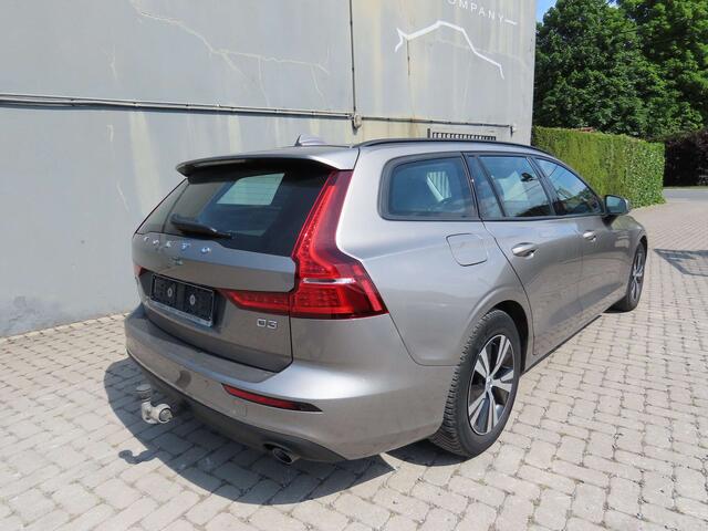 Volvo V60 2.0 D3 Momentum Pro Geartronic