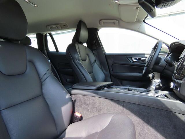 Volvo V60 2.0 D3 Momentum Pro Geartronic