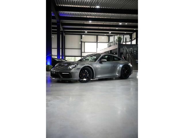 Porsche 992 Carrera Coup� 3.0 Turbo PDK - Sport design - CC