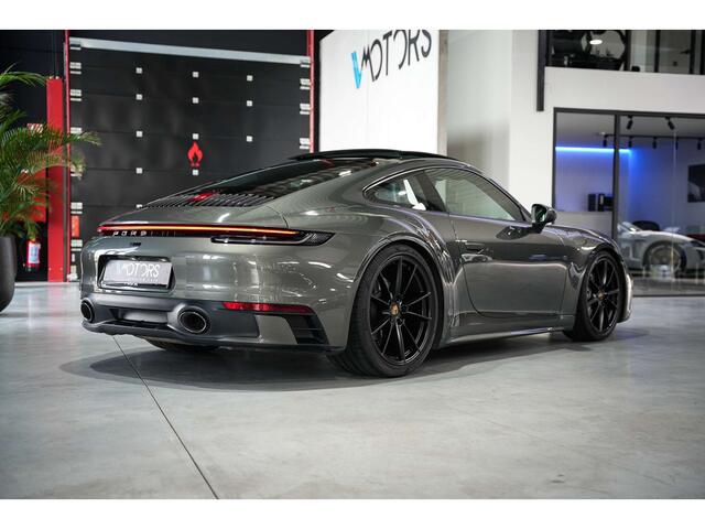 Porsche 992 Carrera Coup� 3.0 Turbo PDK - Sport design - CC
