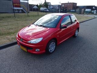 PEUGEOT 206 1.4 Air-line 3