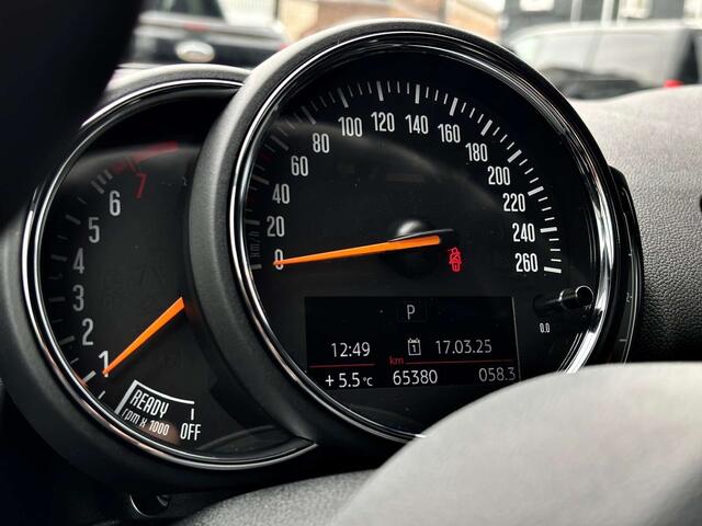 Mini Clubman One 1.5iA 102CV B.AUTO 65.000KM NAVi LED Bi-XENON KYLS