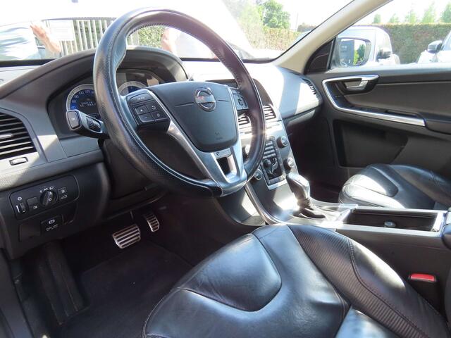 Volvo XC60 2.0 D4 Summum R-Design Geartronic