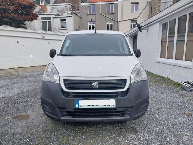 Peugeot Partner 1.6 BlueHDi 3 pl A/C Nouvelle Distribution
