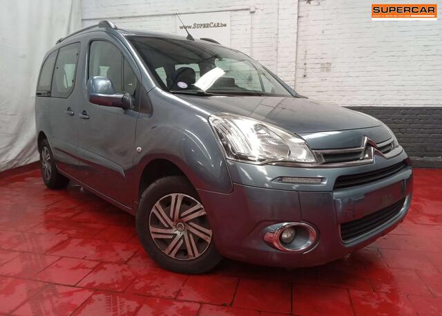 Citroen Berlingo 1.6i Seduction  A/C  V/E  V/C  222 X 48 MOIS