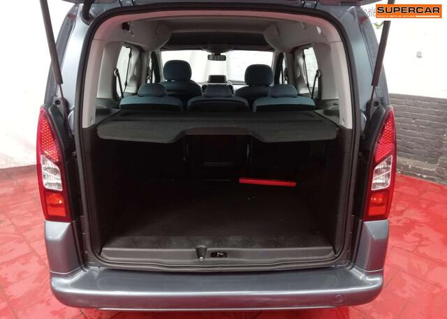 Citroen Berlingo 1.6i Seduction  A/C  V/E  V/C  222 X 48 MOIS