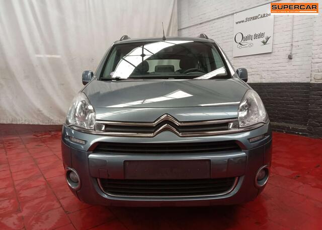 Citroen Berlingo 1.6i Seduction  A/C  V/E  V/C  222 X 48 MOIS