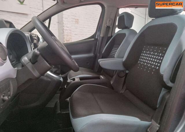 Citroen Berlingo 1.6i Seduction  A/C  V/E  V/C  222 X 48 MOIS