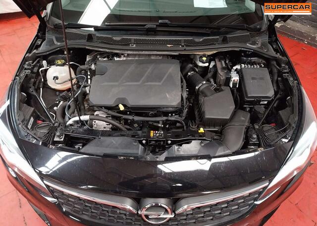 Opel Astra 1.5 Turbo D GPS Cruise A/C 252 � x 60 /m