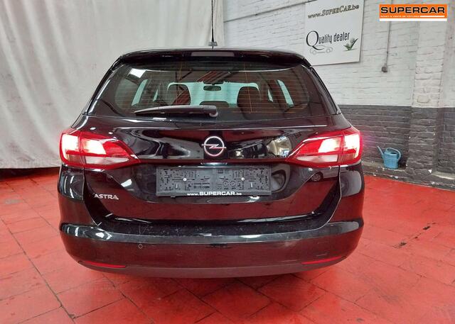 Opel Astra 1.5 Turbo D GPS Cruise A/C 252 � x 60 /m