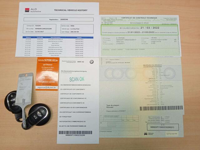 Mini ONE 1.2i First  A/C  GPS  JANTE ALU  195 X 48 MOIS