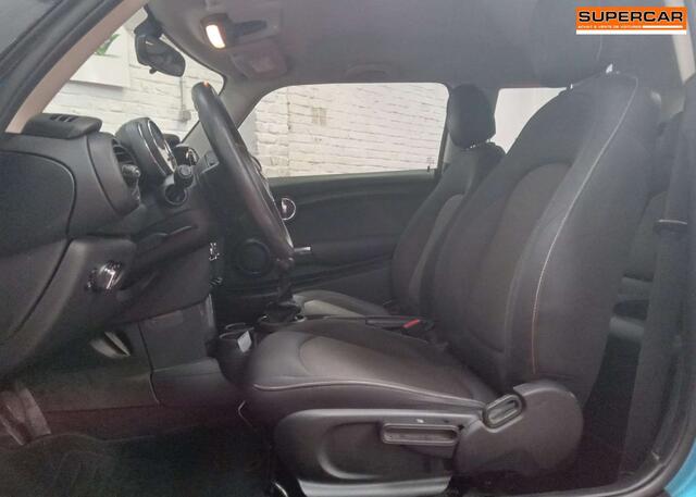 Mini ONE 1.2i First  A/C  GPS  JANTE ALU  195 X 48 MOIS