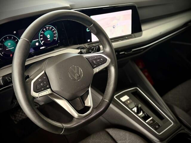 Volkswagen Golf 1.0 eTSI DSG1ERPROCOCKPITCARPLAYCAMERAPDCTVA