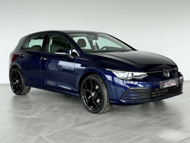 Volkswagen Golf 1.0 eTSI DSG1ERPROCOCKPITCARPLAYCAMERAPDCTVA