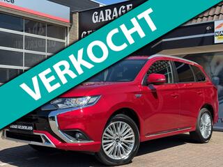 MITSUBISHI OUTLANDER 2.4 PHEV Intense+ | Volleder | Xenon | Camera | Cruise | Climate | Pdc | Isofix | Full-option's!