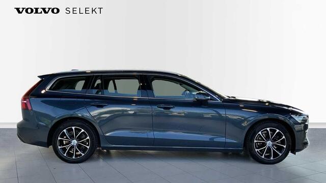 Volvo V60 Momentum Pro D3 Geartronic + Navi + Intellisafe Surround + Park Assist Pack +