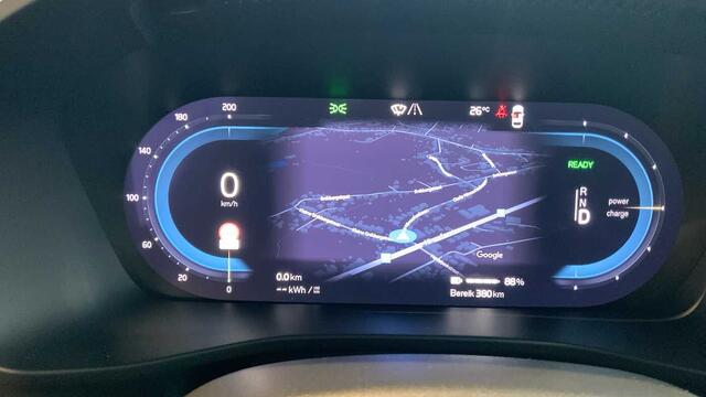 Volvo XC40 Recharge Plus, Single Motor Extended Range, Elektrisch + Navi + Winter Pack + ..
