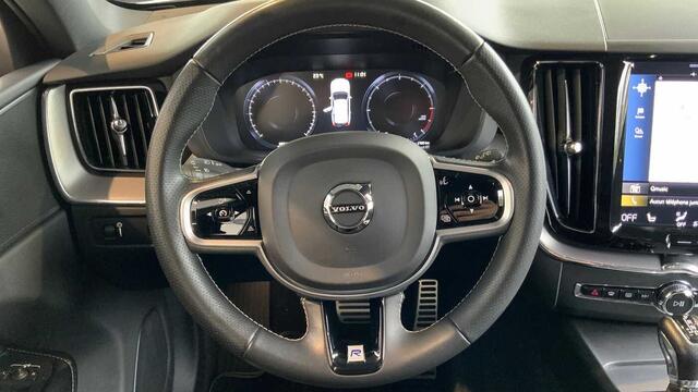 Volvo XC60 II R-Design D4 Geartronic 190 pk + Navi + Winter + Intellisafe + Versatility Pack +