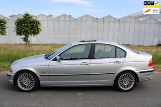 BMW 3-SERIE 330I Automaat Youngtimer