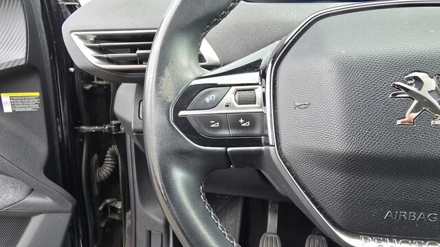 Peugeot 3008 1.2 PureTech Active
