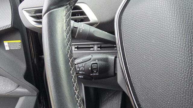 Peugeot 3008 1.2 PureTech Active