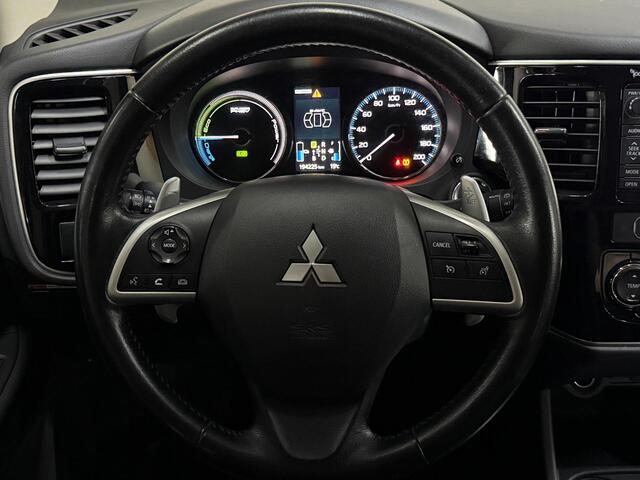 Mitsubishi Outlander 2.0 PHEV Instyle+ 4WD/Camera/Navi