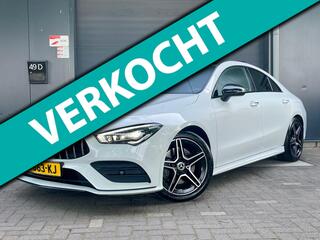 MERCEDES-BENZ CLA-KLASSE 200 Business Solution AMG NAP CARPLAY SFEERVERLICHTING PANO MEMORYSEATS NAVI CLIMA BLUETOOTH DEALERONDER