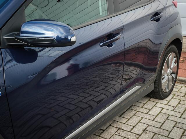 Hyundai Kona EV Fashion 64 kWh | Clima | Cruise | Navi | Pdc | SOH 86,3% | 3 fase lader