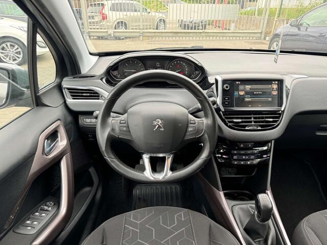 Peugeot 2008 1.2i e-THP Allure - Airco  1 JAAR GARANTIE 