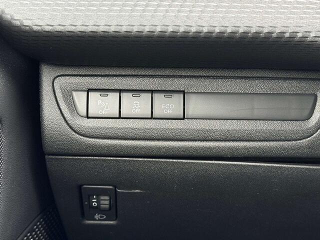 Peugeot 2008 1.2i e-THP Allure - Airco  1 JAAR GARANTIE 