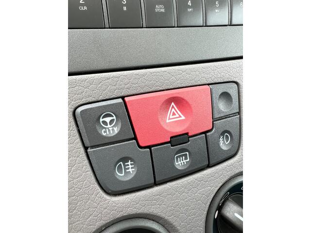 Fiat Panda 1.2 Navigator NEW APK / NAP KM / ELECT PAKKET / HOGE INSTAP / LAGE KM STAND / BOEKJES COMPLEET