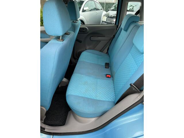 Fiat Panda 1.2 Navigator NEW APK / NAP KM / ELECT PAKKET / HOGE INSTAP / LAGE KM STAND / BOEKJES COMPLEET