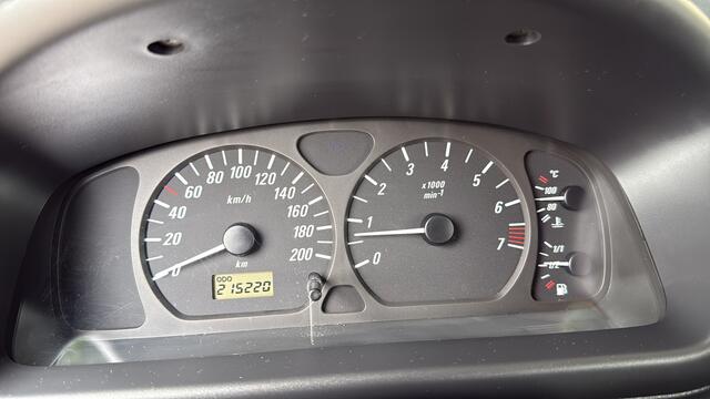 Opel Agila 1.2-16V Comfort