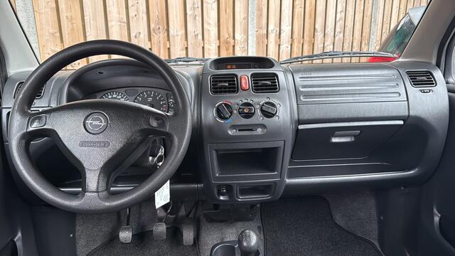 Opel Agila 1.2-16V Comfort