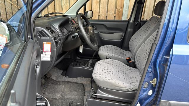 Opel Agila 1.2-16V Comfort