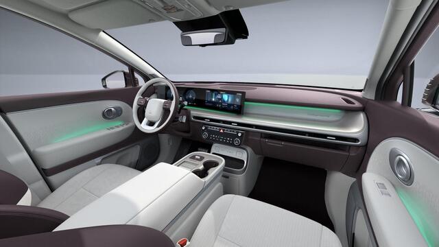 Hyundai Ioniq 9 Lounge AWD+ 7p. 110.3 kWh / Nu Te Bestellen / Meerprijs Getoonde Kleuren Vanaf �995,- / � 3000,= voordeel op de prijs