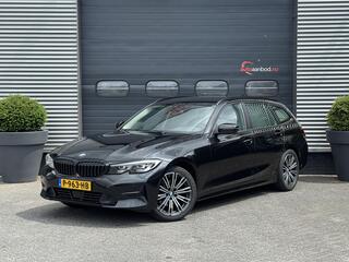 BMW 3-SERIE Touring 320d High Executive Edition | Navigatie | Parkeersensoren | 18 Inch Lichtmetalen Velgen | Climate Control | Stoelverwarming |