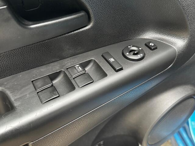 KIA Venga 1.4 CVVT X-ecutive PANO PDC CLIMA TREKHAAK NAP e APK