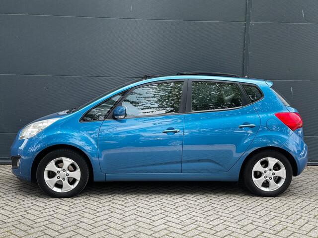 KIA Venga 1.4 CVVT X-ecutive PANO PDC CLIMA TREKHAAK NAP e APK