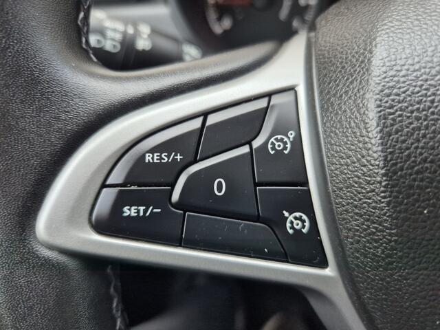 Dacia Duster 1.3 TCe 150 Journey ,airco,parkeersensoren, cruise,rondom camera,trekhaak,navigatie,stoelverwarming,