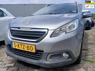 PEUGEOT 2008 1.6 VTi F�line - Clima - Achter Schade