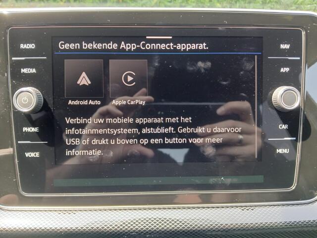 Volkswagen T-Cross 1.0 TSI 85 kW R-Line Automaat NEW CAR