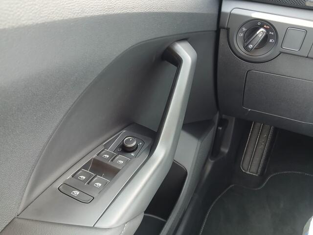 Volkswagen T-Cross 1.0 TSI 85 kW R-Line Automaat NEW CAR