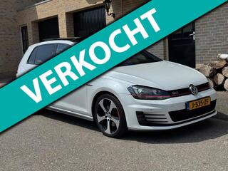 VOLKSWAGEN GOLF 2.0 TSI GTI DSG |PANO |NAVI |KEYLESS |XENON